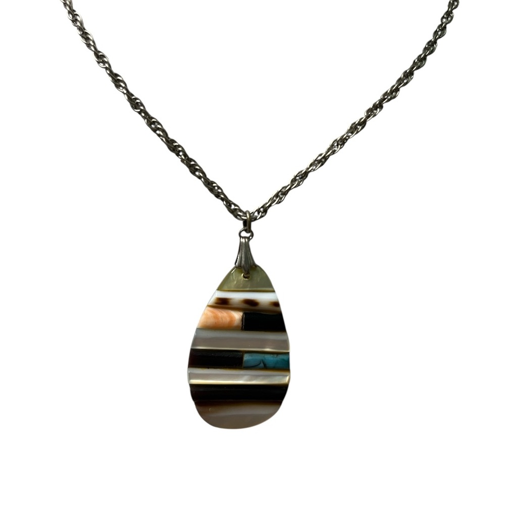 166 Vintage Stone Inlaid Pendant Necklace